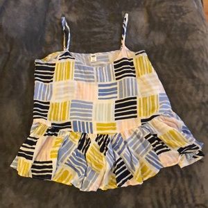 OLD NAVY flowy geometric tank top